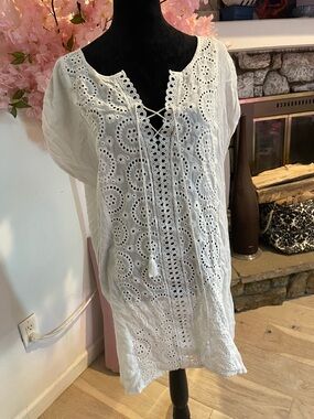 Kona Sol White Eyelet Lace-Up Swim Coverup